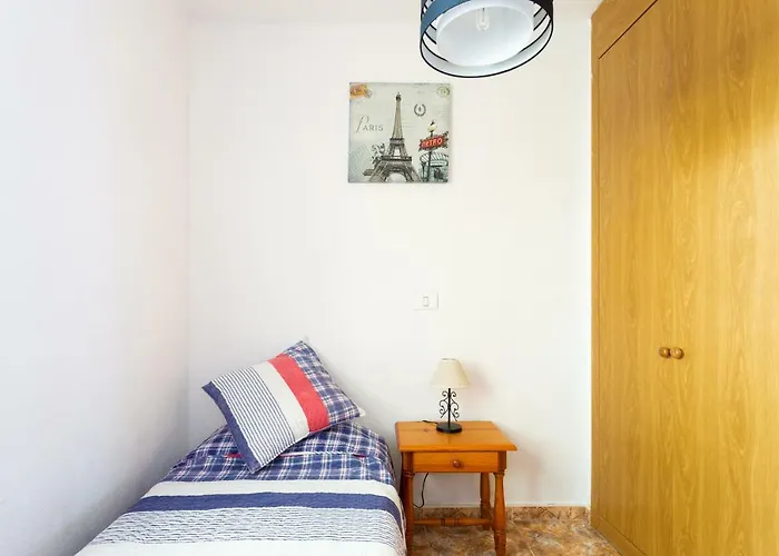 Cristianos Edificio Verodal *